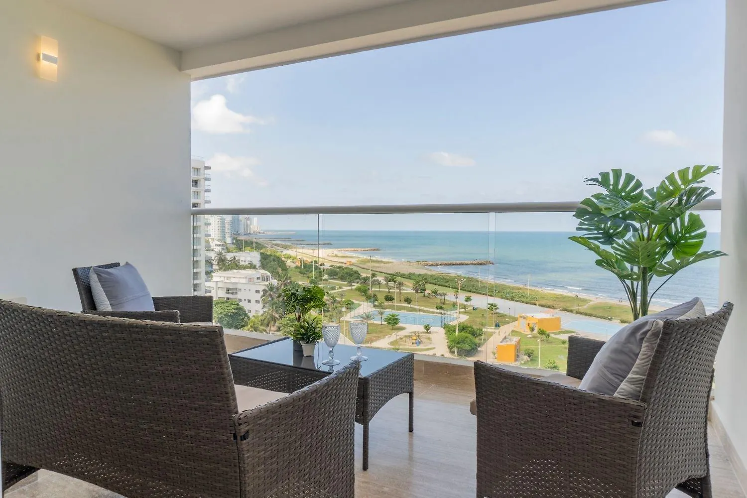 Cb1004 Moderna Suite Costera Con Vista Al Mar Cartagena Apartment